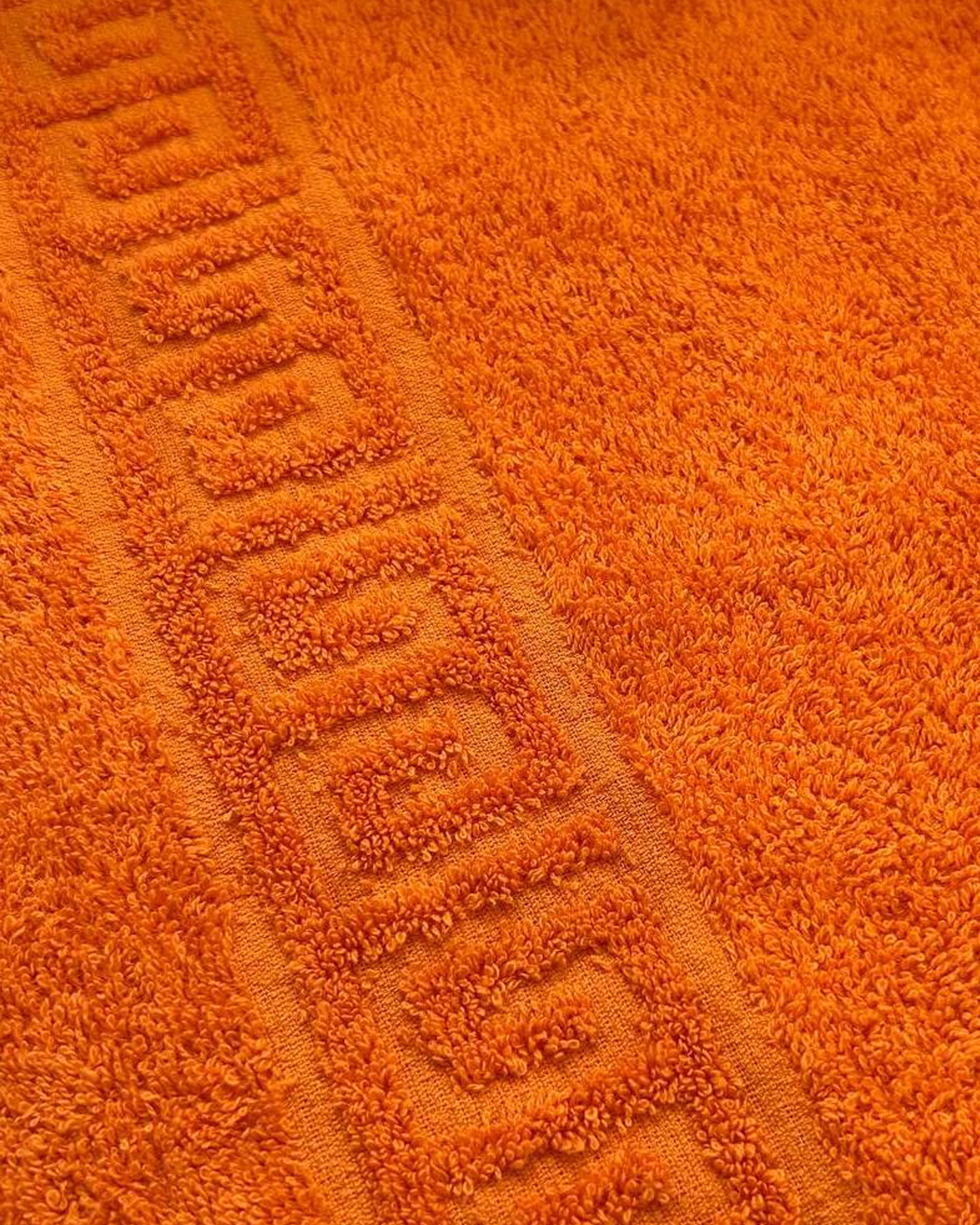 Полотенце махровое (100х180) оранжевый (orange pepper) 430 г/м2 (Туркмения) (х30) Полотенце махровое (100х180) оранжевый (orange pepper) 430 г/м2 (Туркмения) (х30)