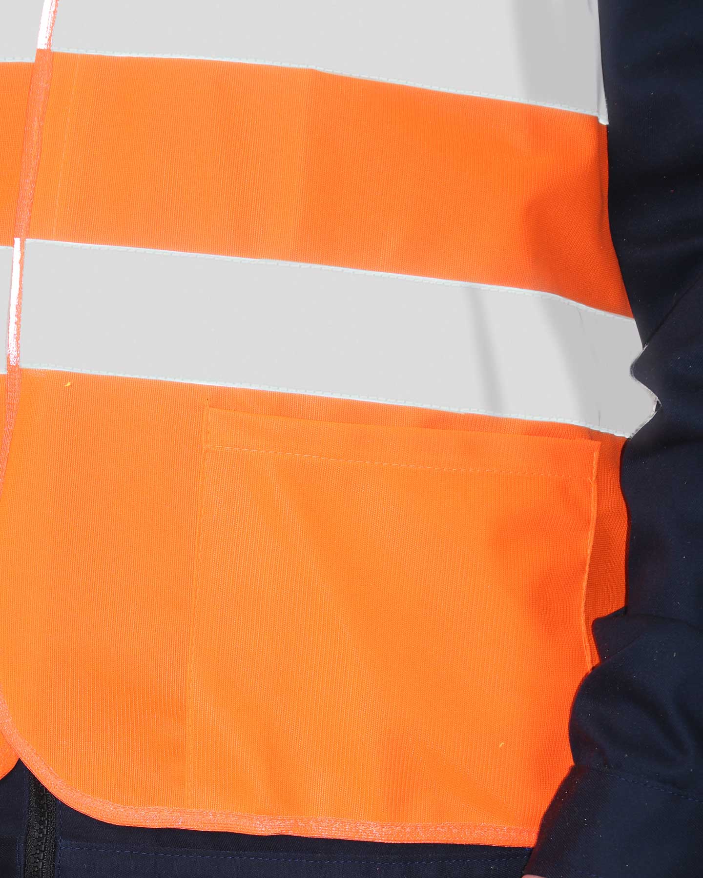   SIRIUS  2, 2  (.120 /2, )  ()